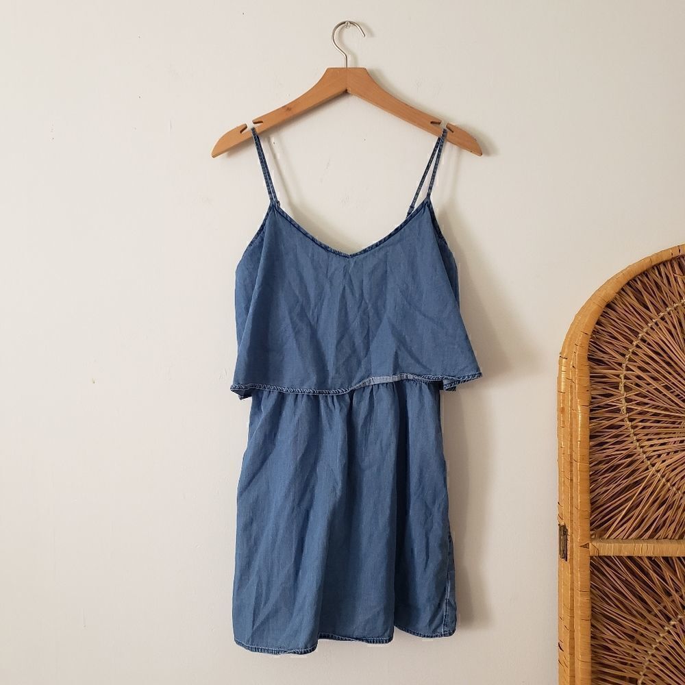Old Navy Chambray Flounce Mini Dress M Petite